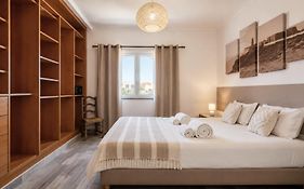 Tonel Apartments
